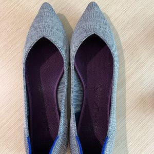 Rothy’s taupe heather points